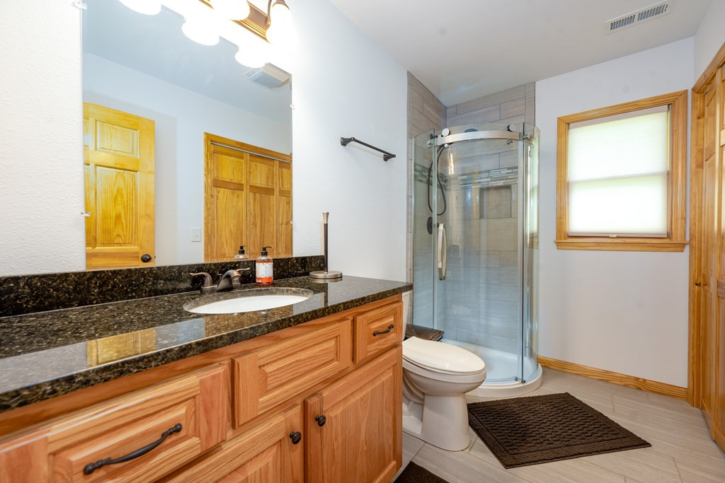1045 Hilltop Road Murphy, NC 28906 - Photo 8 of 19