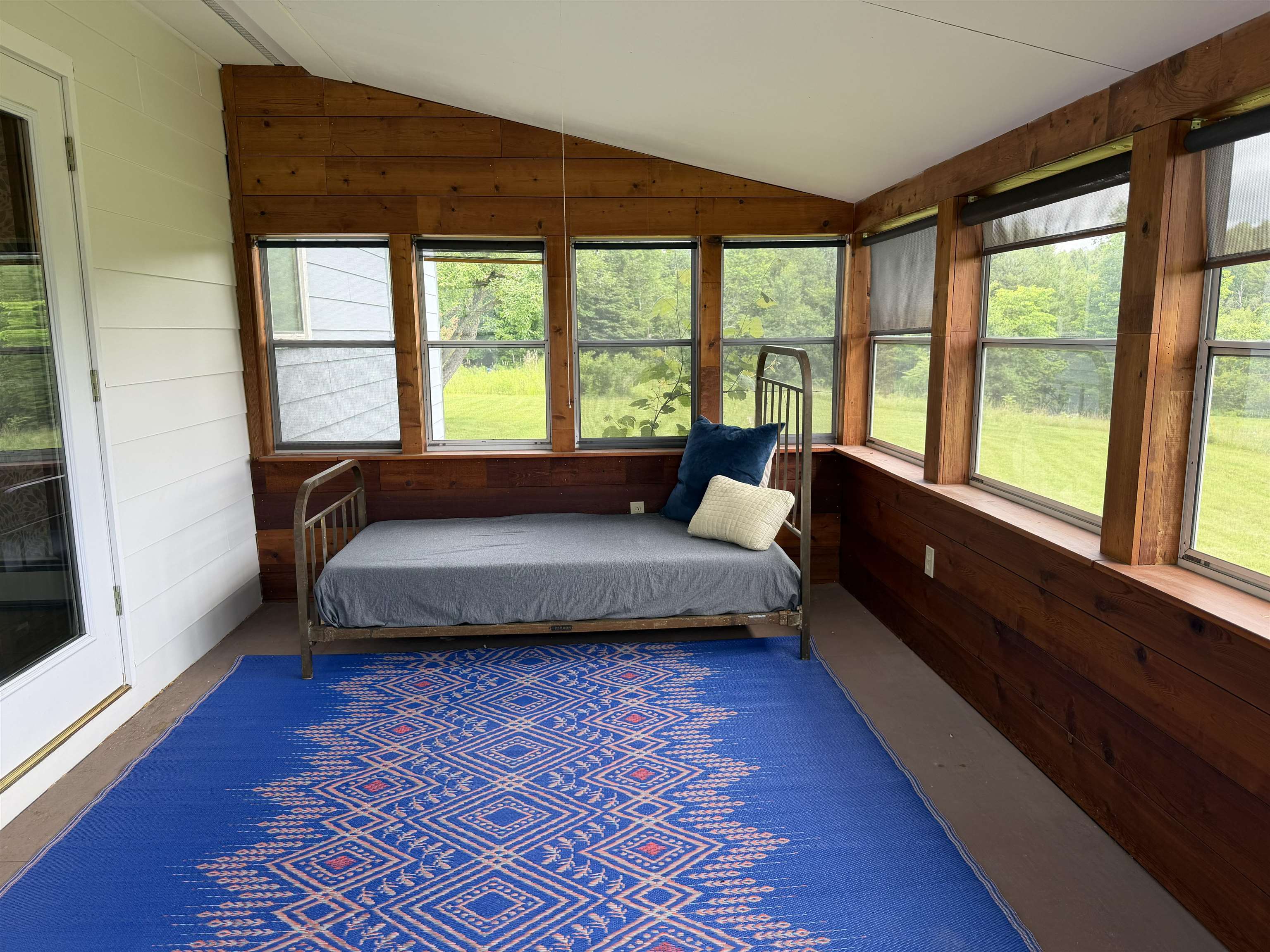 243 Goeltz Road Morristown, VT 05661 - Photo 19 of 48