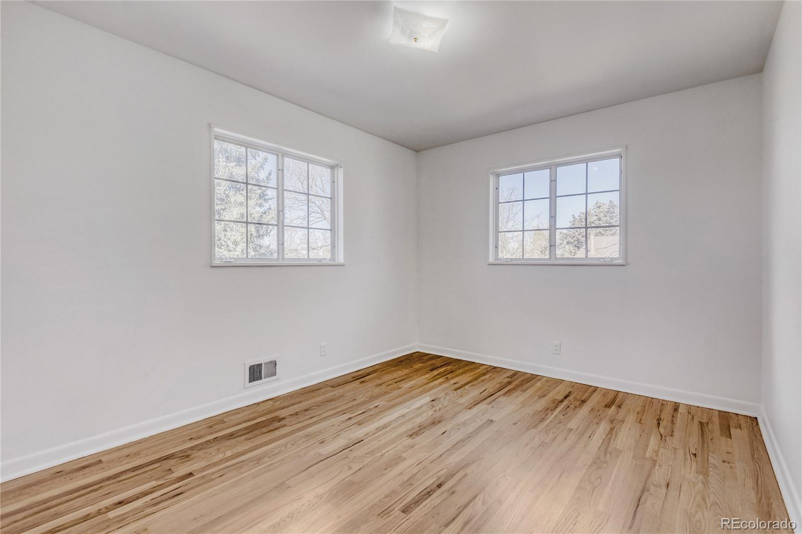 6581 South High Street Centennial, CO 80121 - Photo 13 of 22