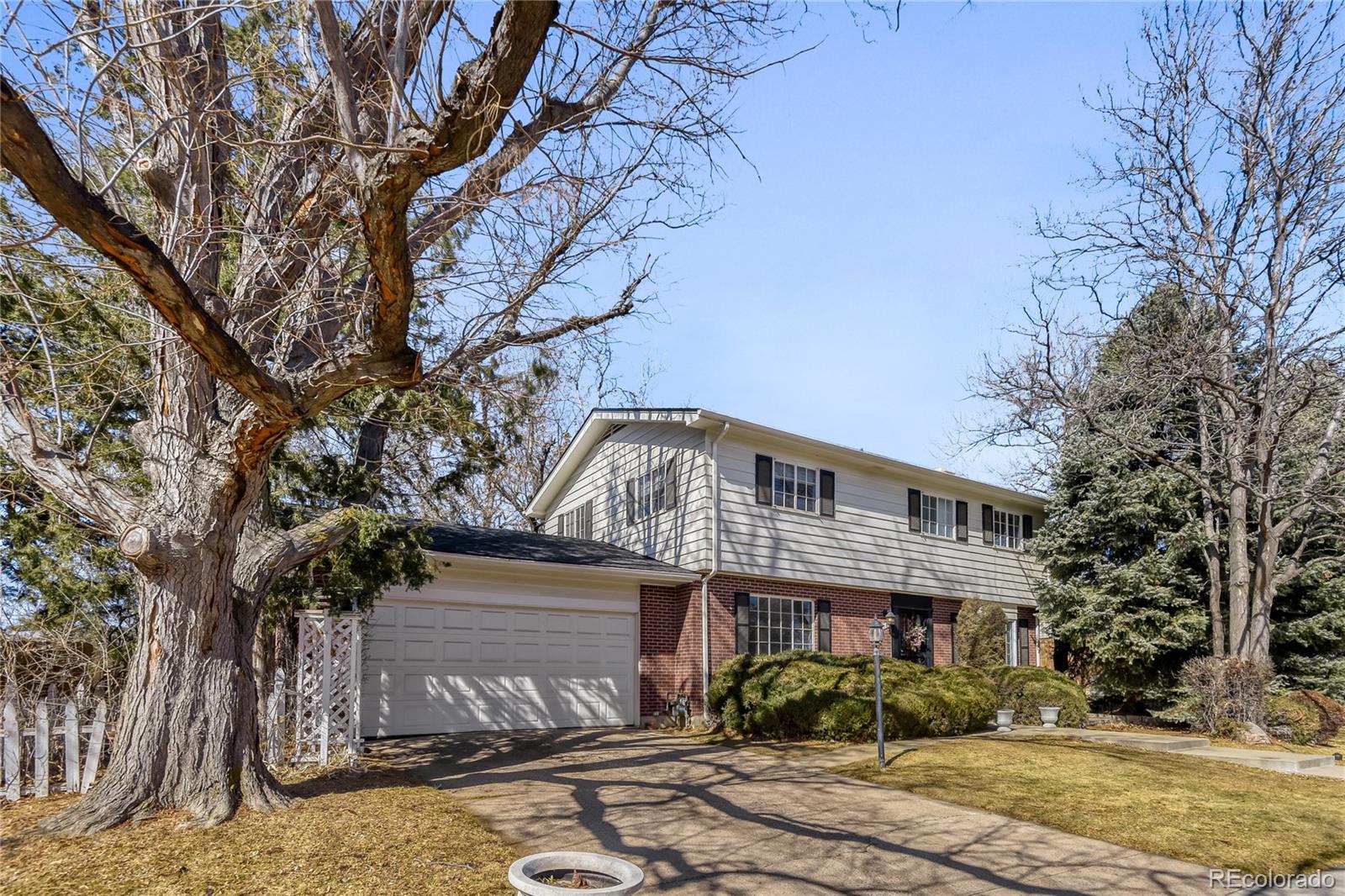 6581 South High Street Centennial, CO 80121 - Photo 2 of 22