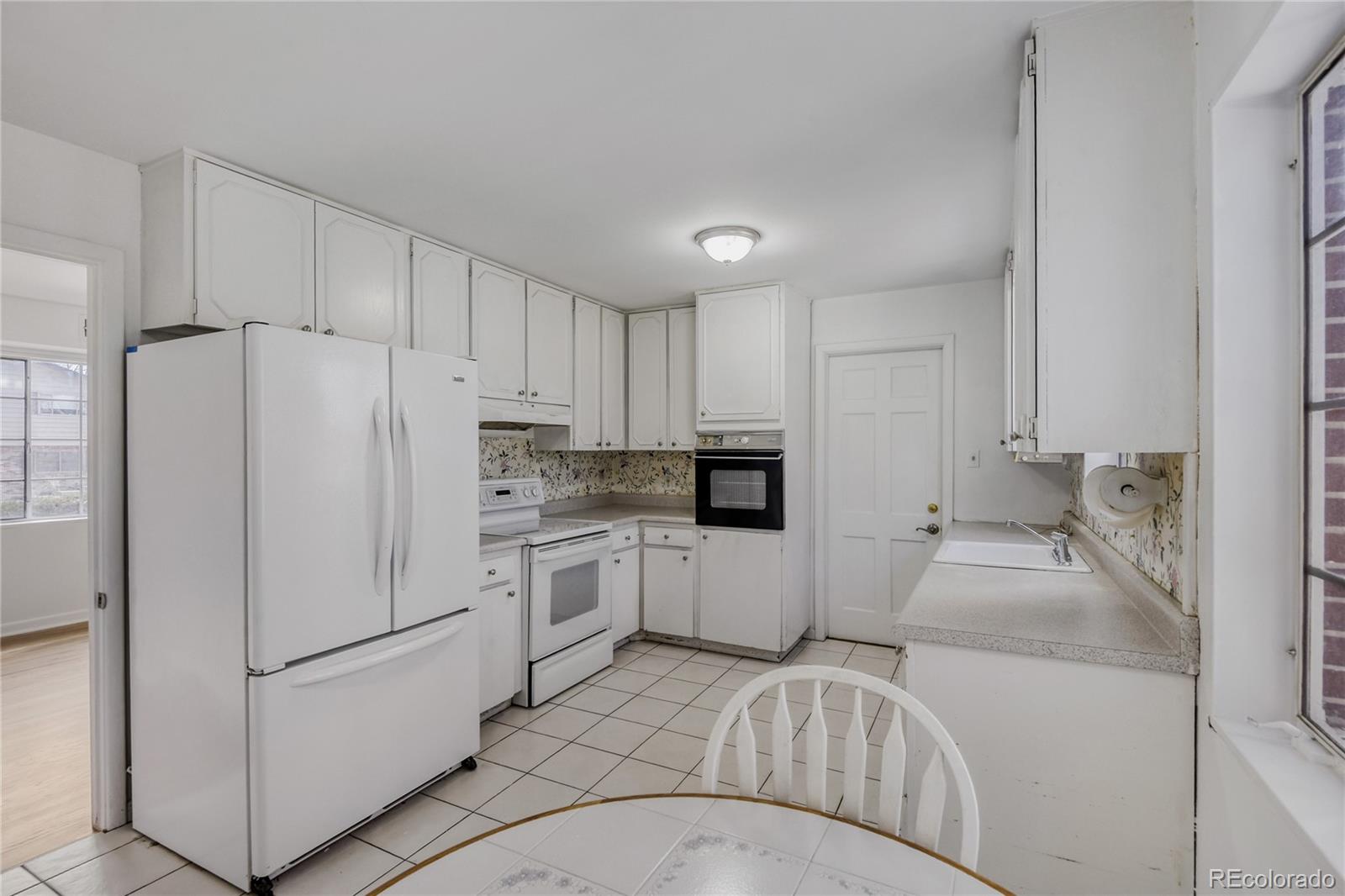 6581 South High Street Centennial, CO 80121 - Photo 9 of 22