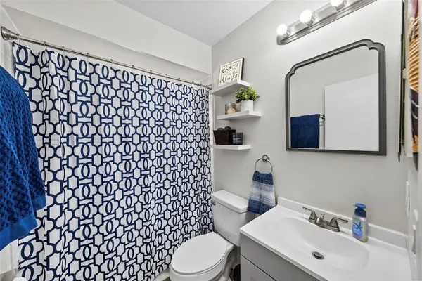 $399,900 | 7571 121st Avenue, Largo, FL 33773