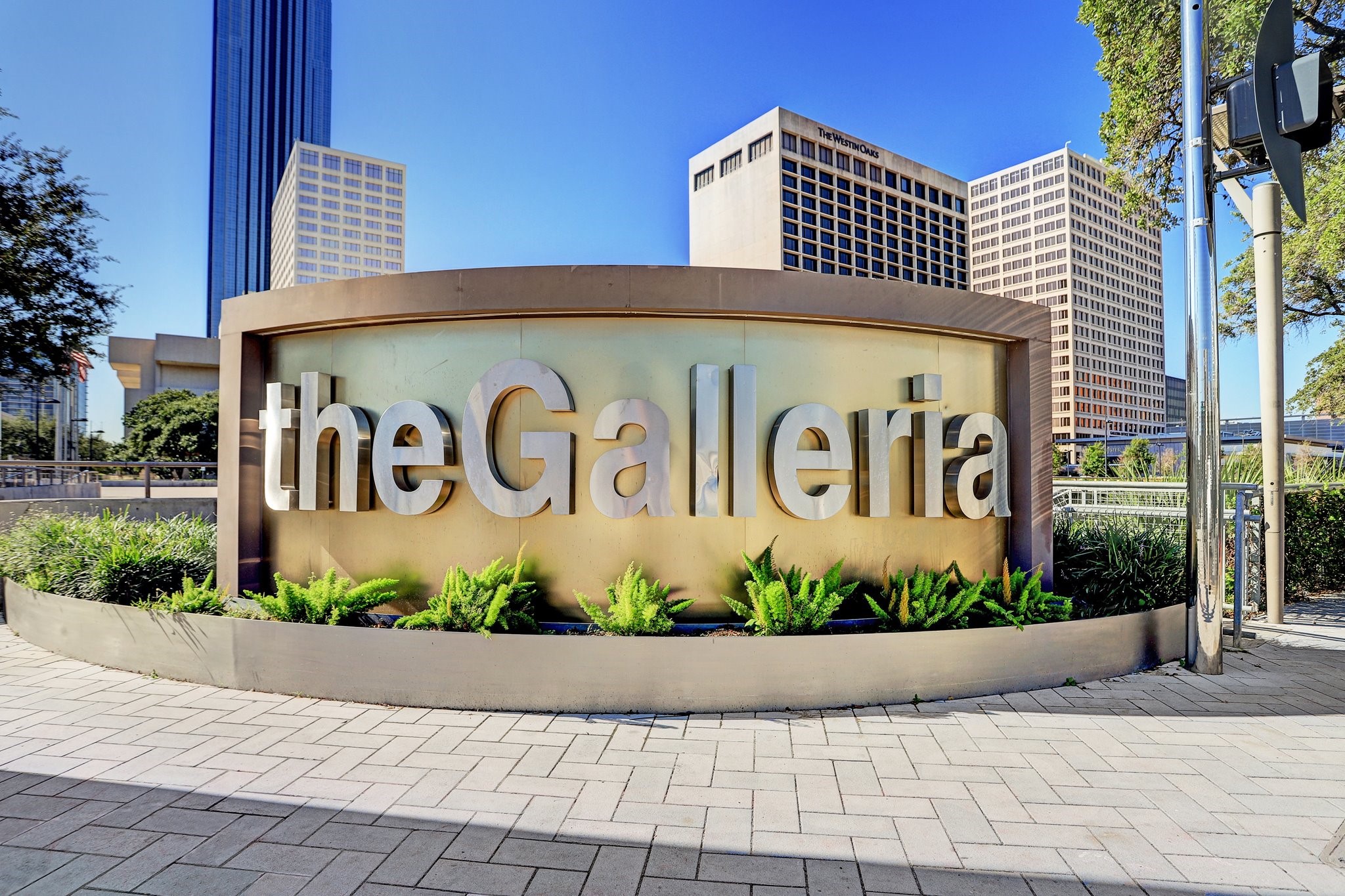 821 Lester Street Houston, TX 77007 - Photo 39 of 44 The Galleria shopping and dining is another great place to have around.