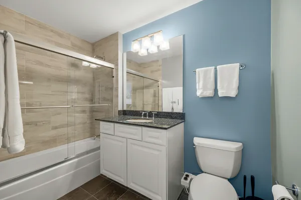 $3,050 | 845 North Kingsbury Street, Unit 412, Chicago, IL 60610