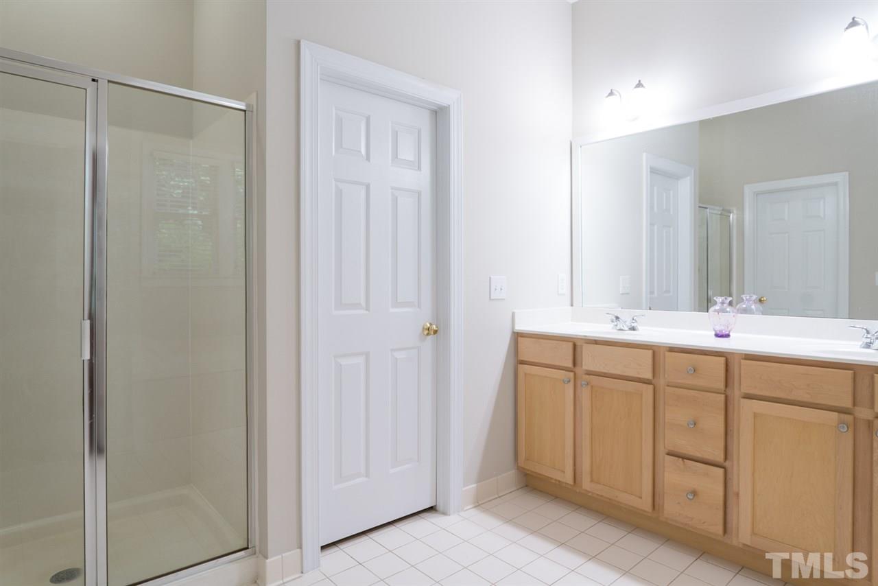 4831 Crestmore Road, Unit 102 Raleigh, NC 27612 - Photo 18 of 24 Gallery Image 18