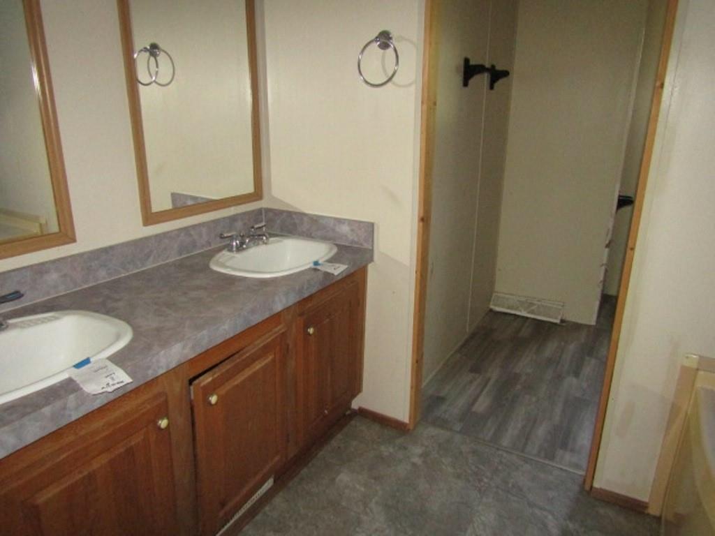 56 Wheatley Road Charleroi, PA 15022 - Photo 24 of 32 Gallery Image 24