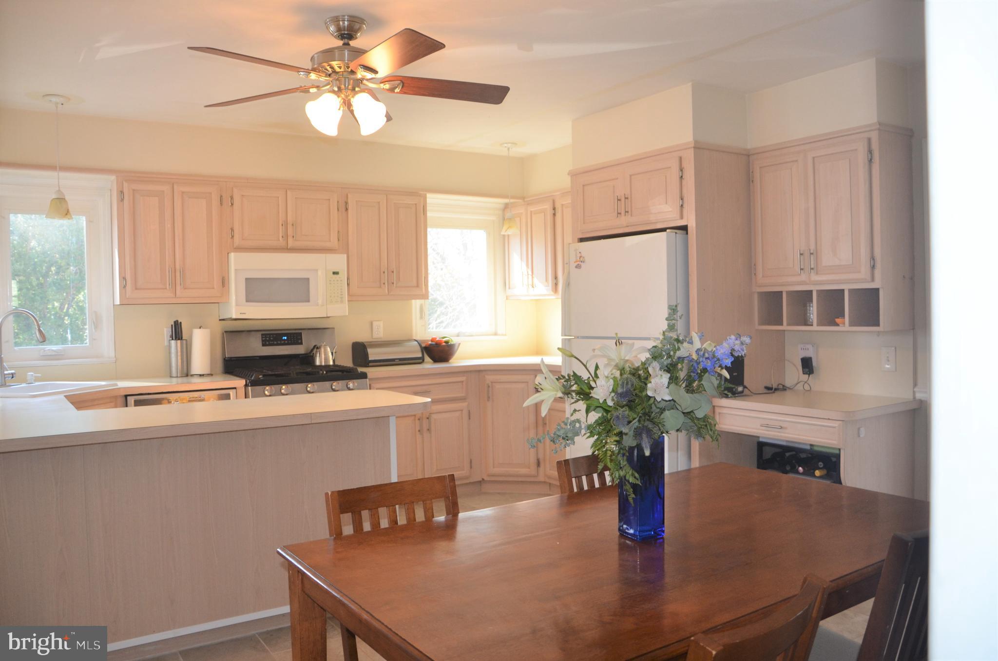 63 Cranbury Road Princeton Junction, NJ 08550 - Photo 25 of 58