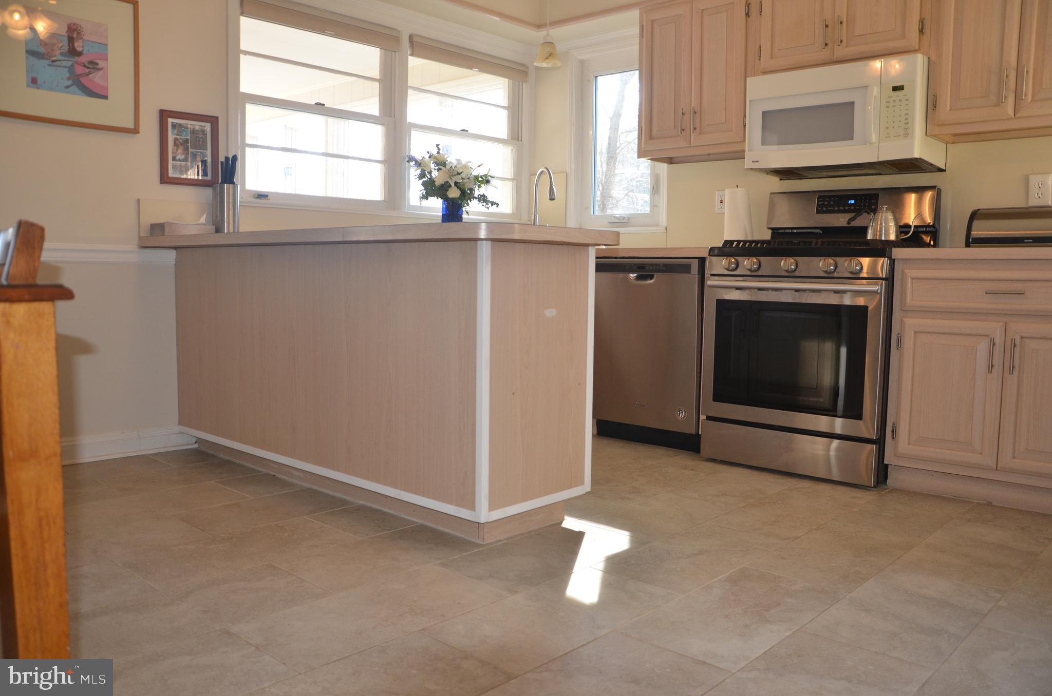 63 Cranbury Road Princeton Junction, NJ 08550 - Photo 27 of 58