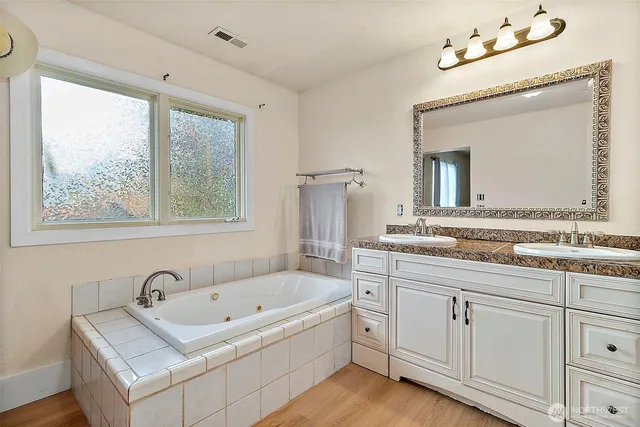 $639,950 | 34631 Southeast 268th Place, Ravensdale, WA 98051