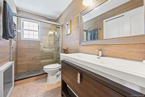 $1,249,000 | 4 Birchwood Park Drive, Syosset, NY 11791