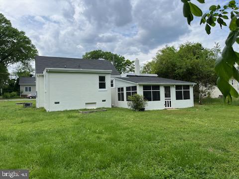 3905 Arden Road Richmond, VA 23222 - Photo 8 of 8 a front view of house with yard and green space