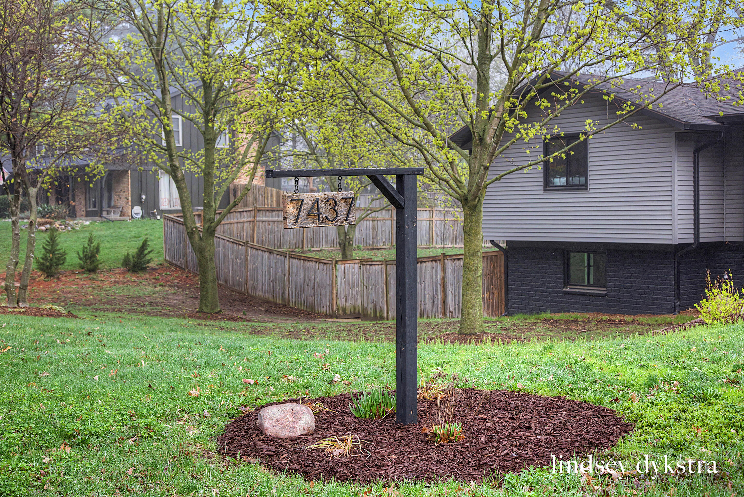 7437 30th Street Southeast Ada, MI 49301 - Photo 2 of 62 4K5A2705 copy