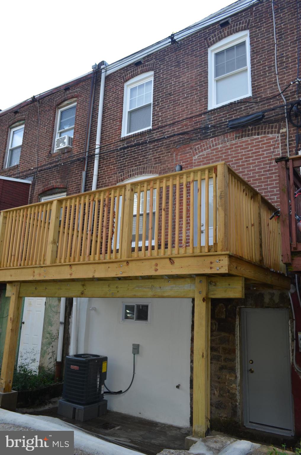 5539 Ridgewood Street Philadelphia, PA 19143 - Photo 14 of 16 Gallery Image 14