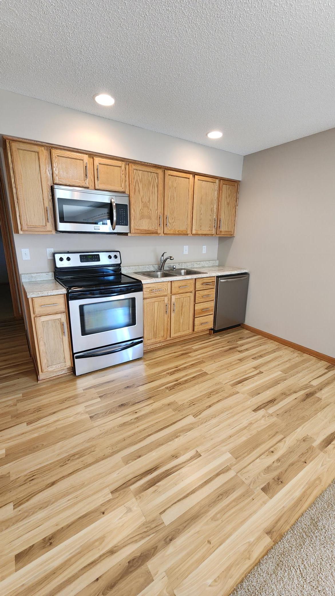 2136 Ashland Drive Northwest Rochester, MN 55901 - Photo 14 of 23 Gallery Image 14