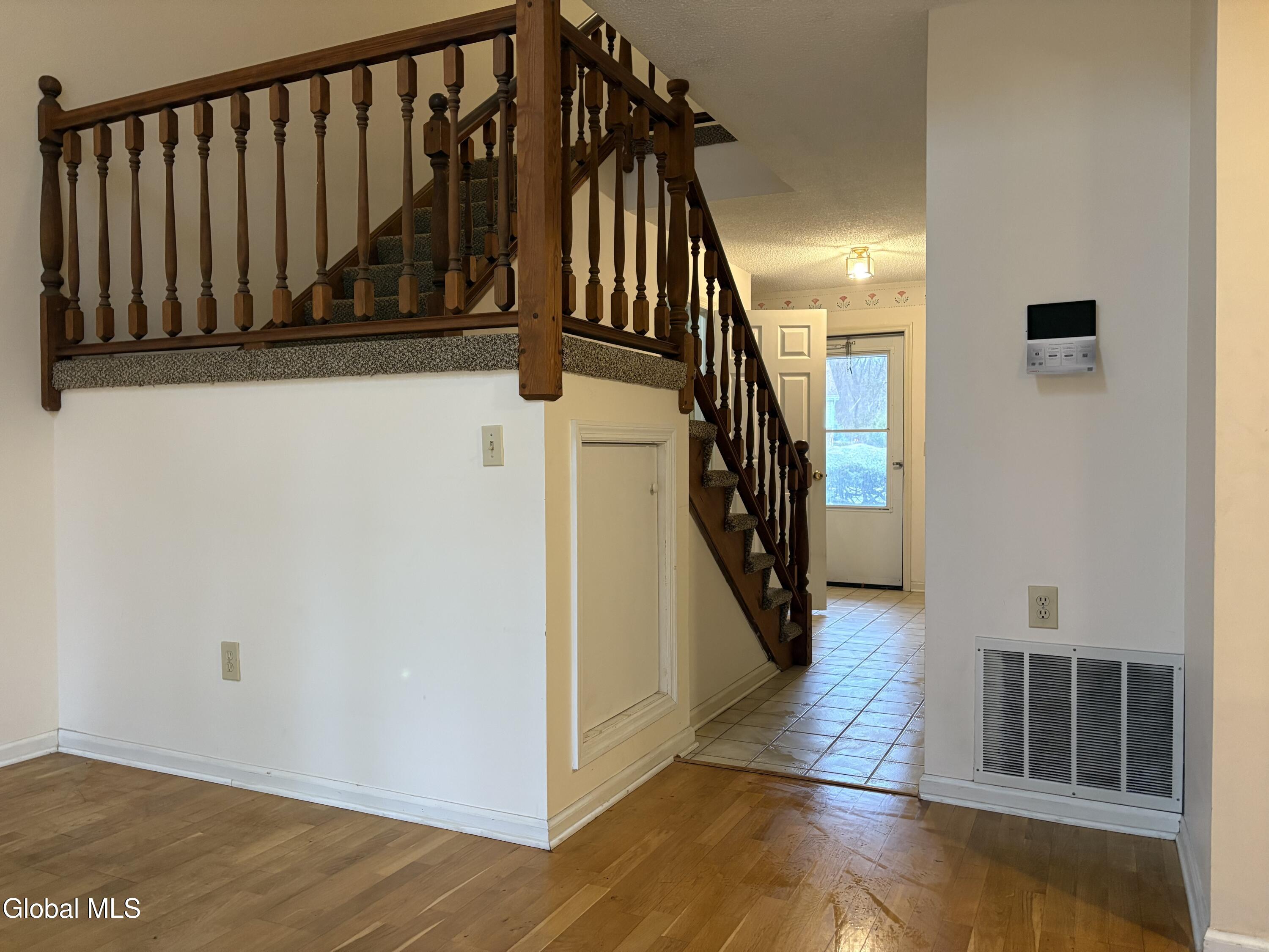 3005 Squire Boulevard Guilderland, NY 12159 - Photo 13 of 32 Staircase