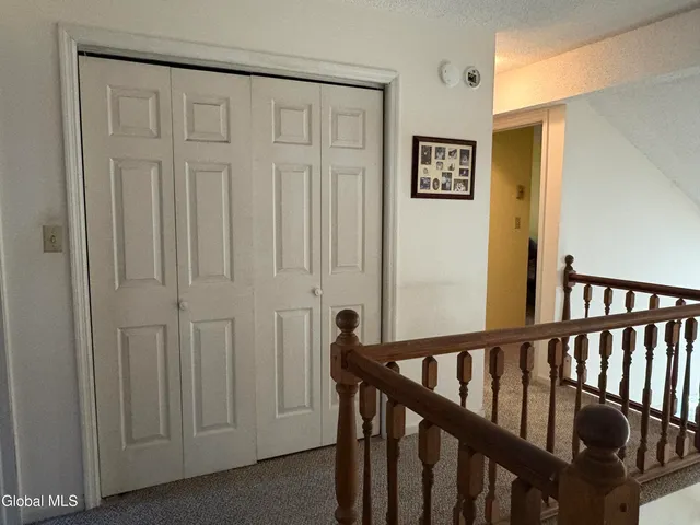 $279,900 | 3005 Squire Boulevard, Guilderland, NY 12159