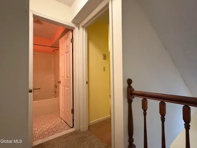 $269,000 | 3005 Squire Boulevard, Guilderland, NY 12159