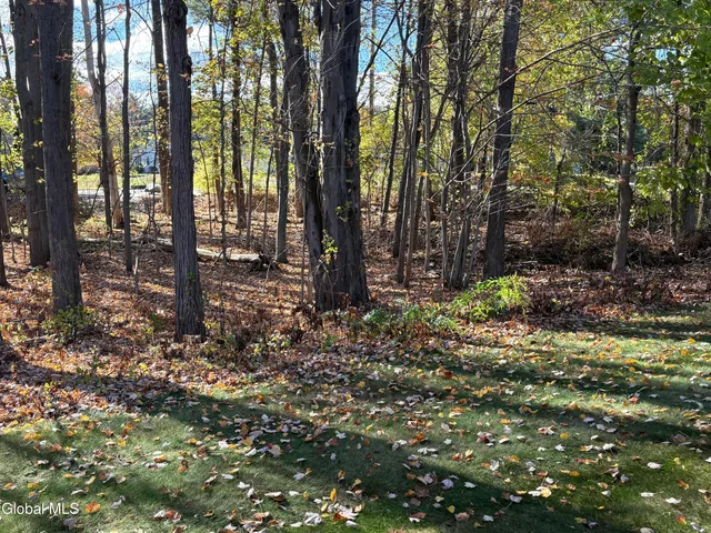 $279,900 | 3005 Squire Boulevard, Guilderland, NY 12159