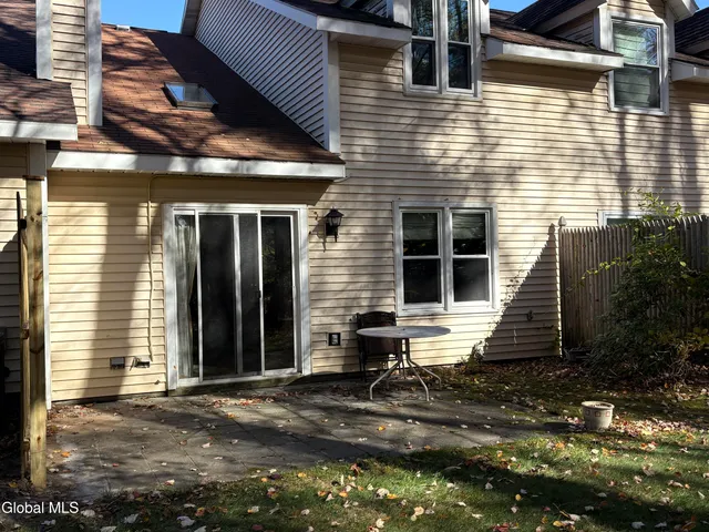 $279,900 | 3005 Squire Boulevard, Guilderland, NY 12159