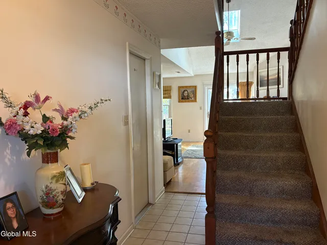 $279,900 | 3005 Squire Boulevard, Guilderland, NY 12159