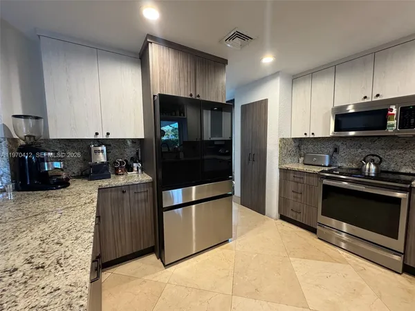 $6,500 | 10973 Northwest 53rd Lane, Doral, FL 33178