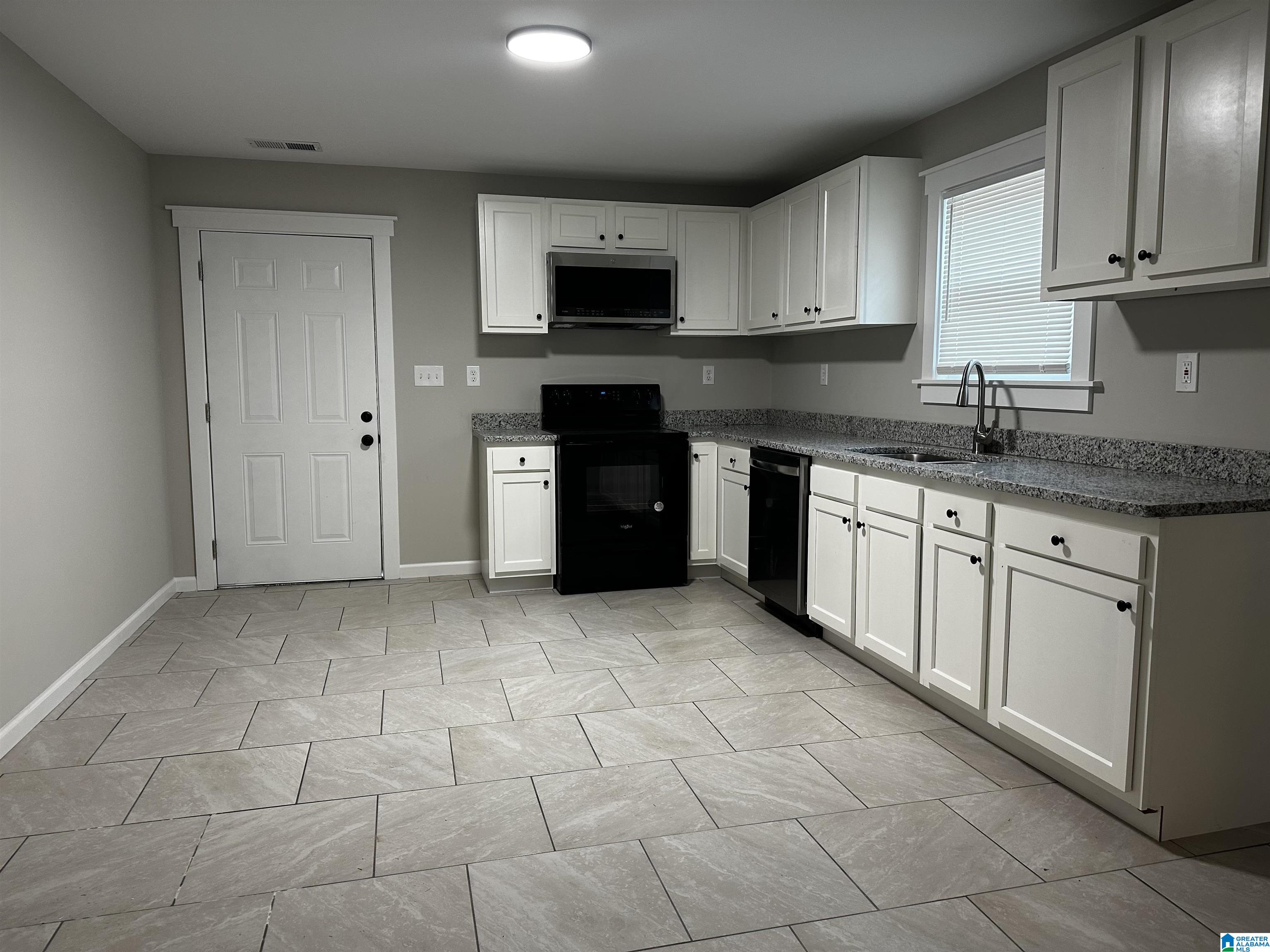 6555 Snowville Brent Road Dora, AL 35062 - Photo 5 of 27