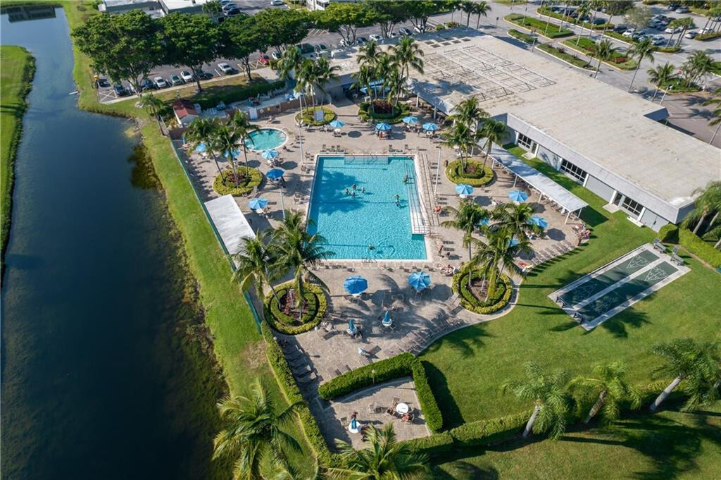 280 Monaco Way Delray Beach, FL 33446 - Photo 29 of 30 pic5