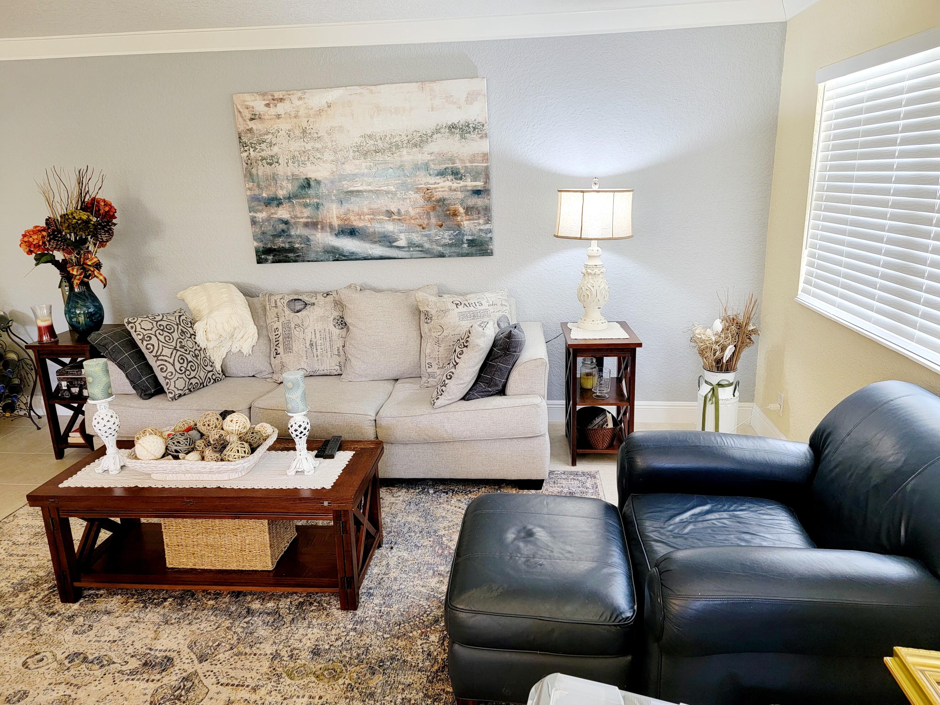 280 Monaco Way Delray Beach, FL 33446 - Photo 6 of 30 pic5