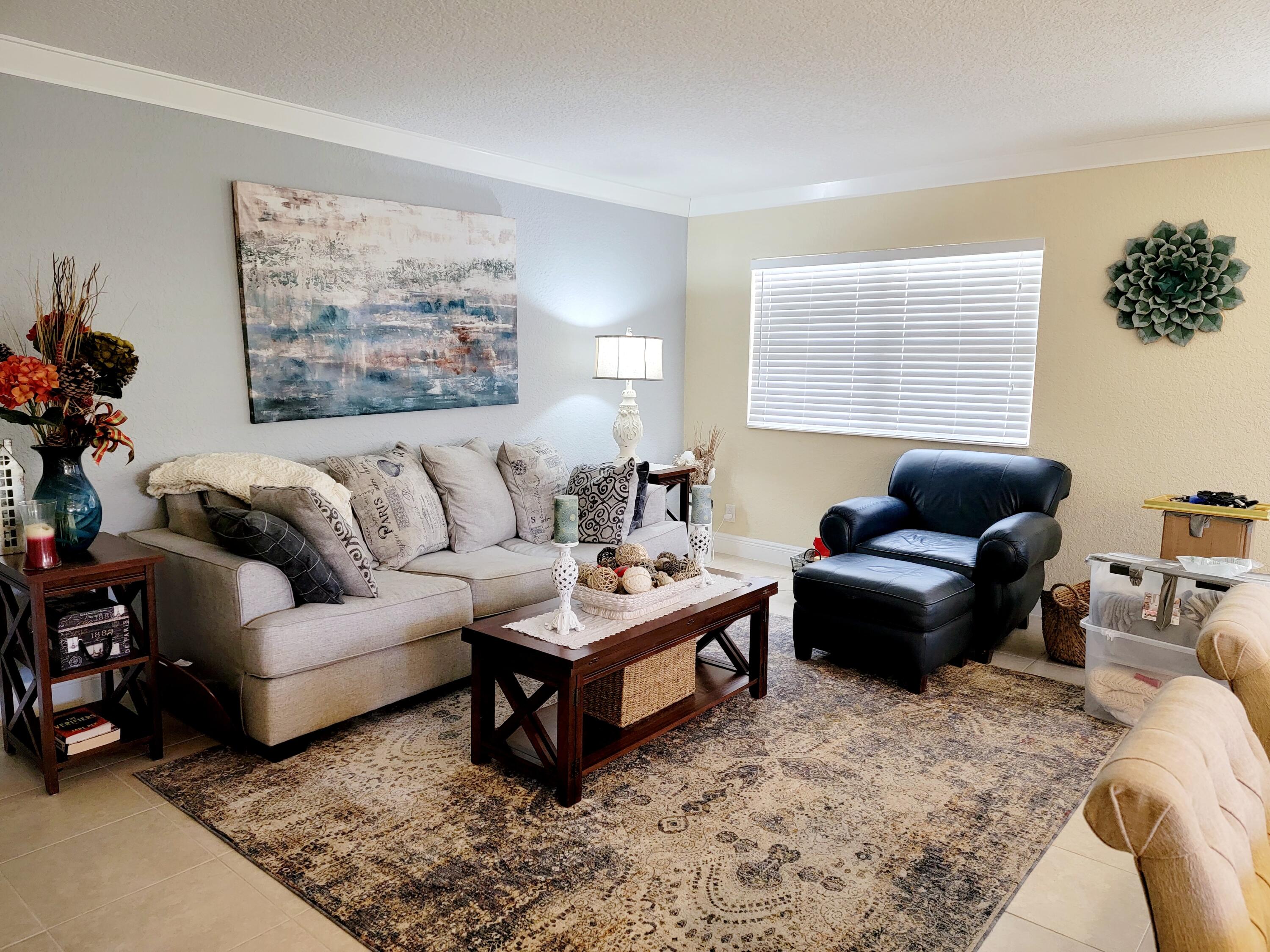 280 Monaco Way Delray Beach, FL 33446 - Photo 9 of 30 pic3