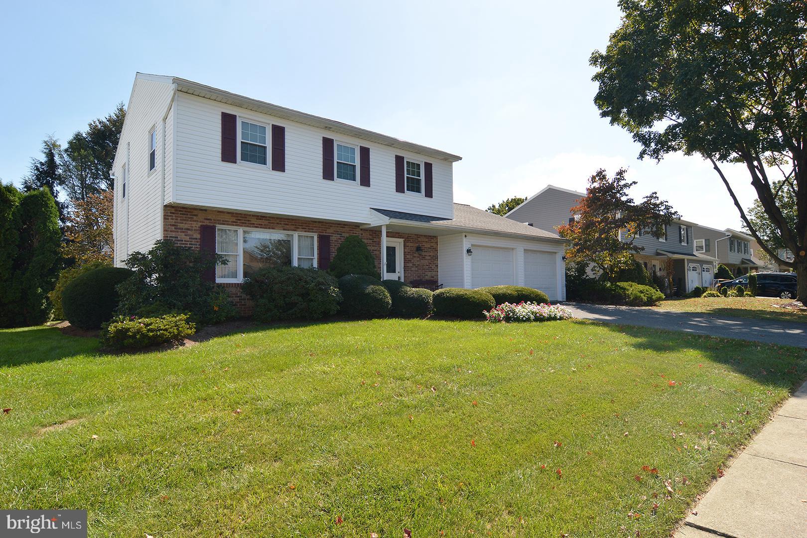 833 Broadcasting Road Reading, PA 19610 - Photo 2 of 29 Gallery Image 2