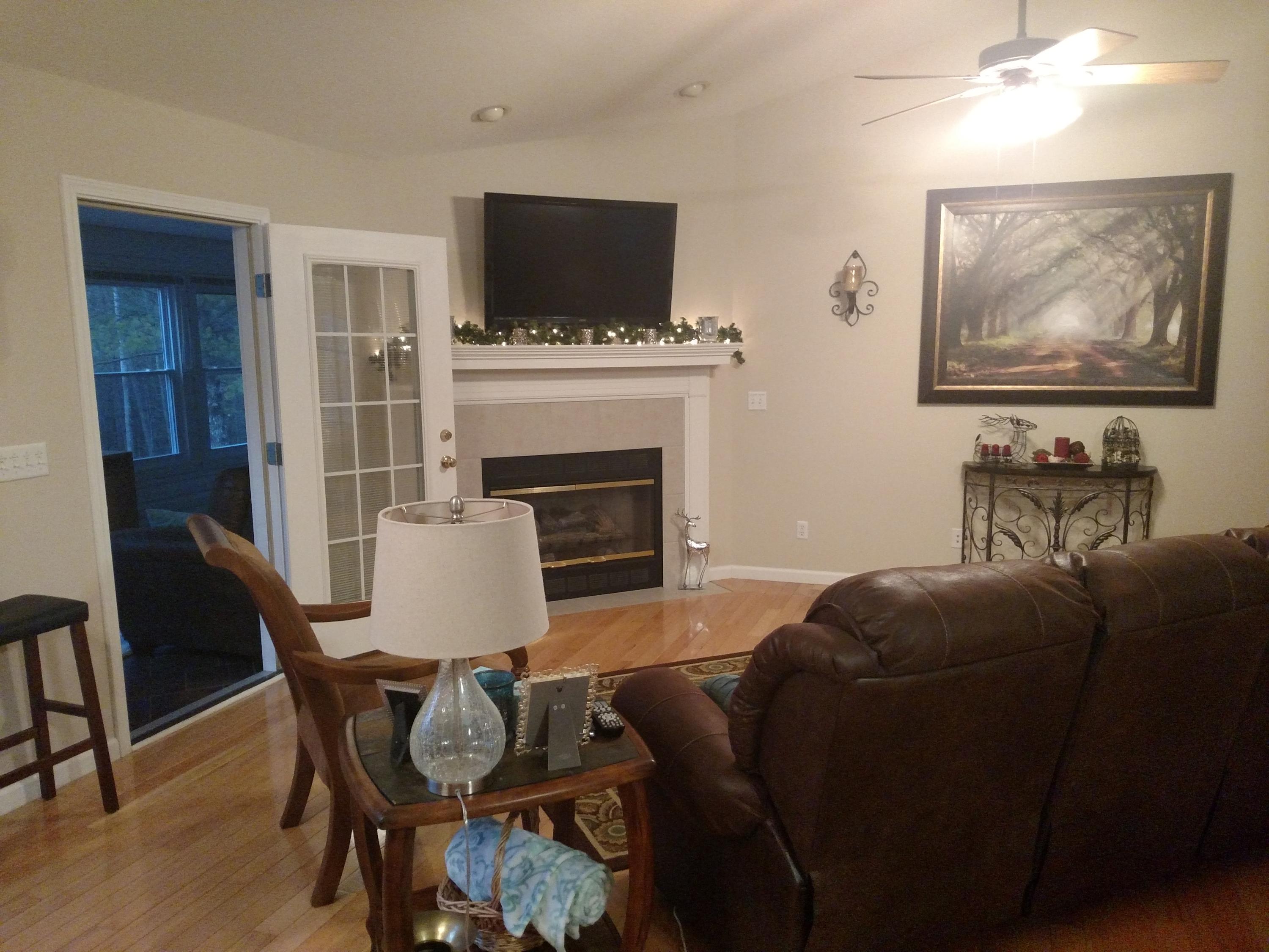 980 Meridian Road Crossville, TN 38555 - Photo 8 of 36 Door To Sunroom