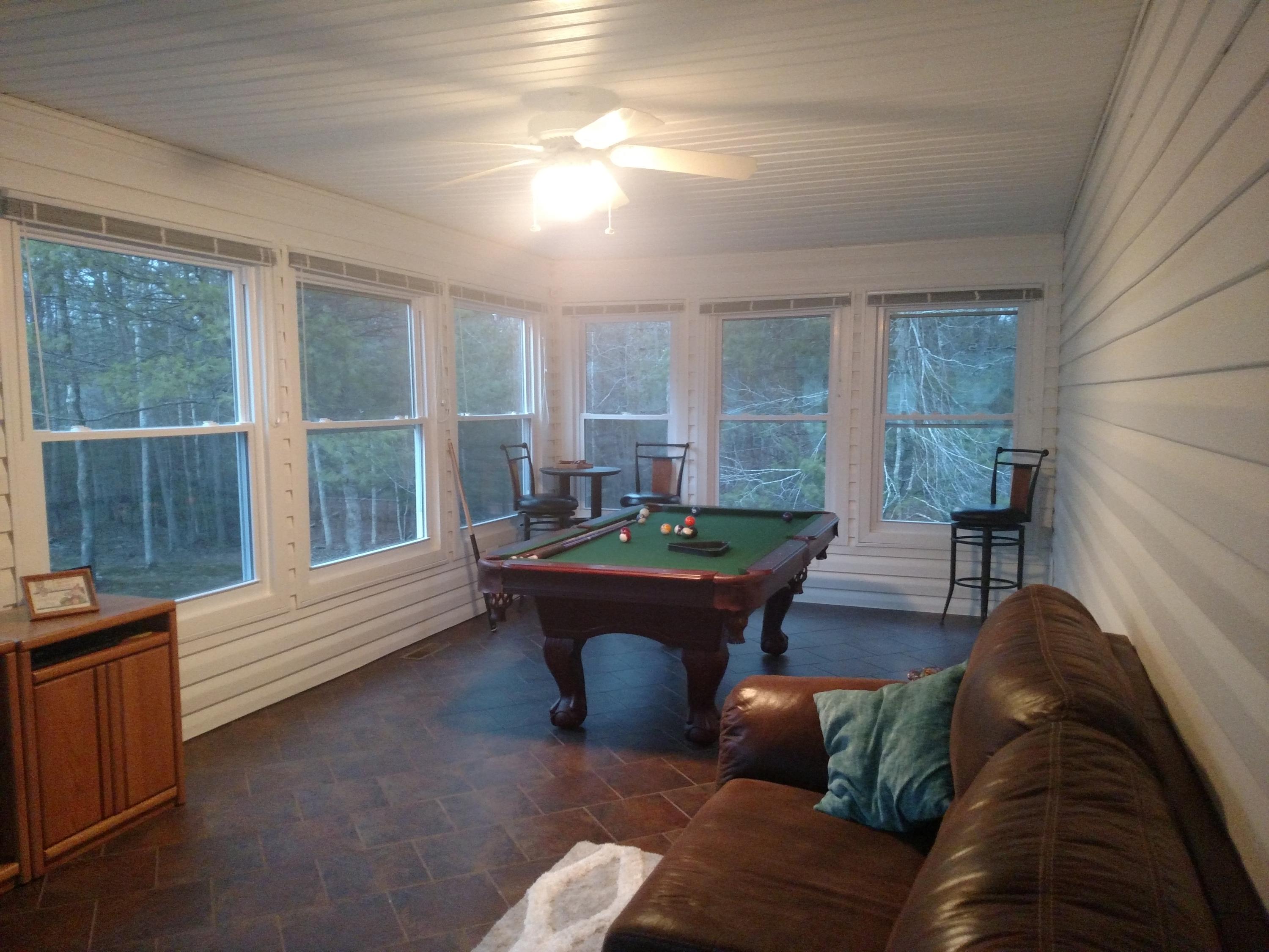 980 Meridian Road Crossville, TN 38555 - Photo 9 of 36 Sunroom