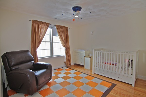35 Russell Road Winchester, MA 01890 - Photo 18 of 24
