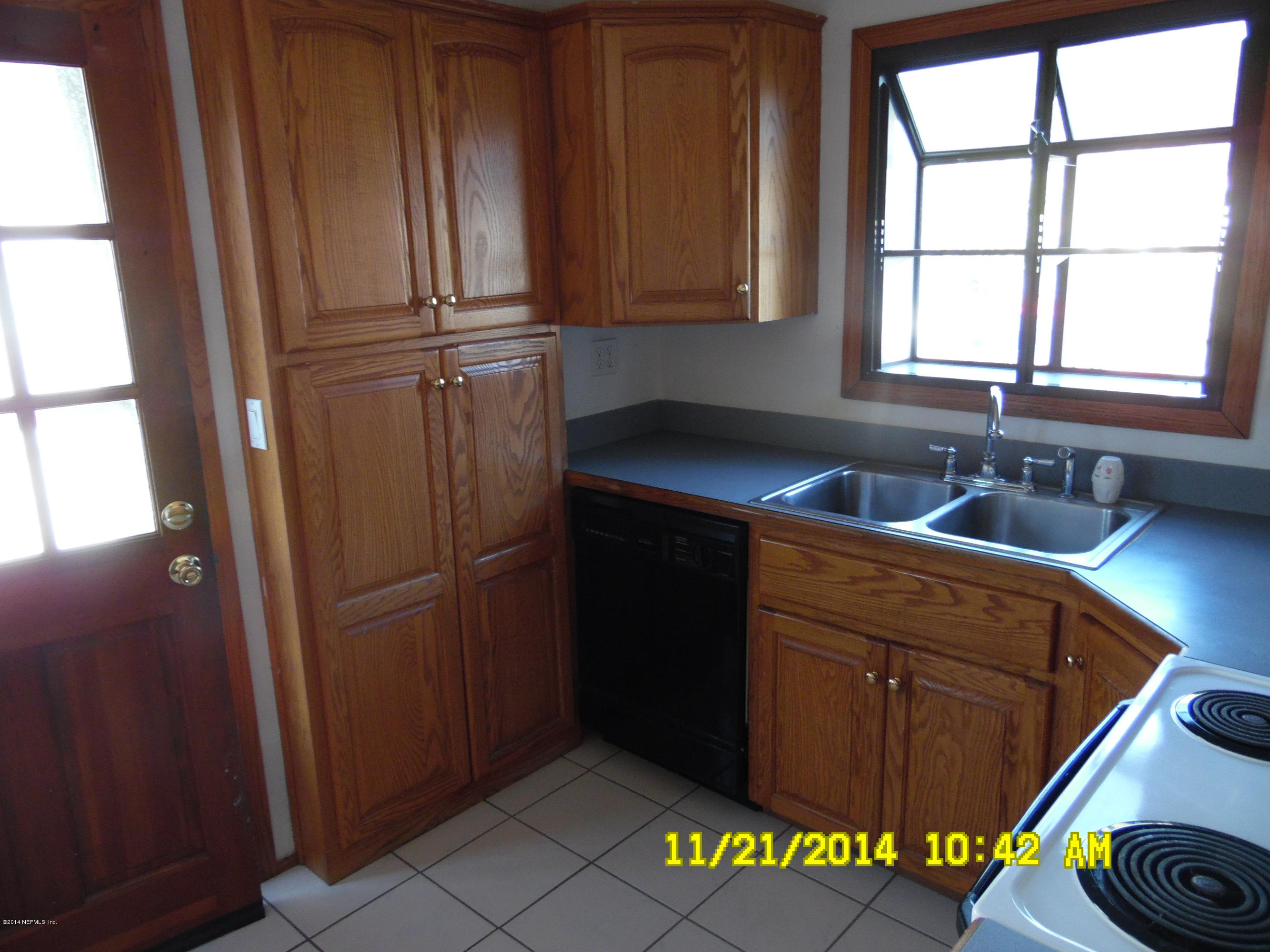 4620 Birkenhead Road Jacksonville, FL 32210 - Photo 8 of 22 Kitchen #2