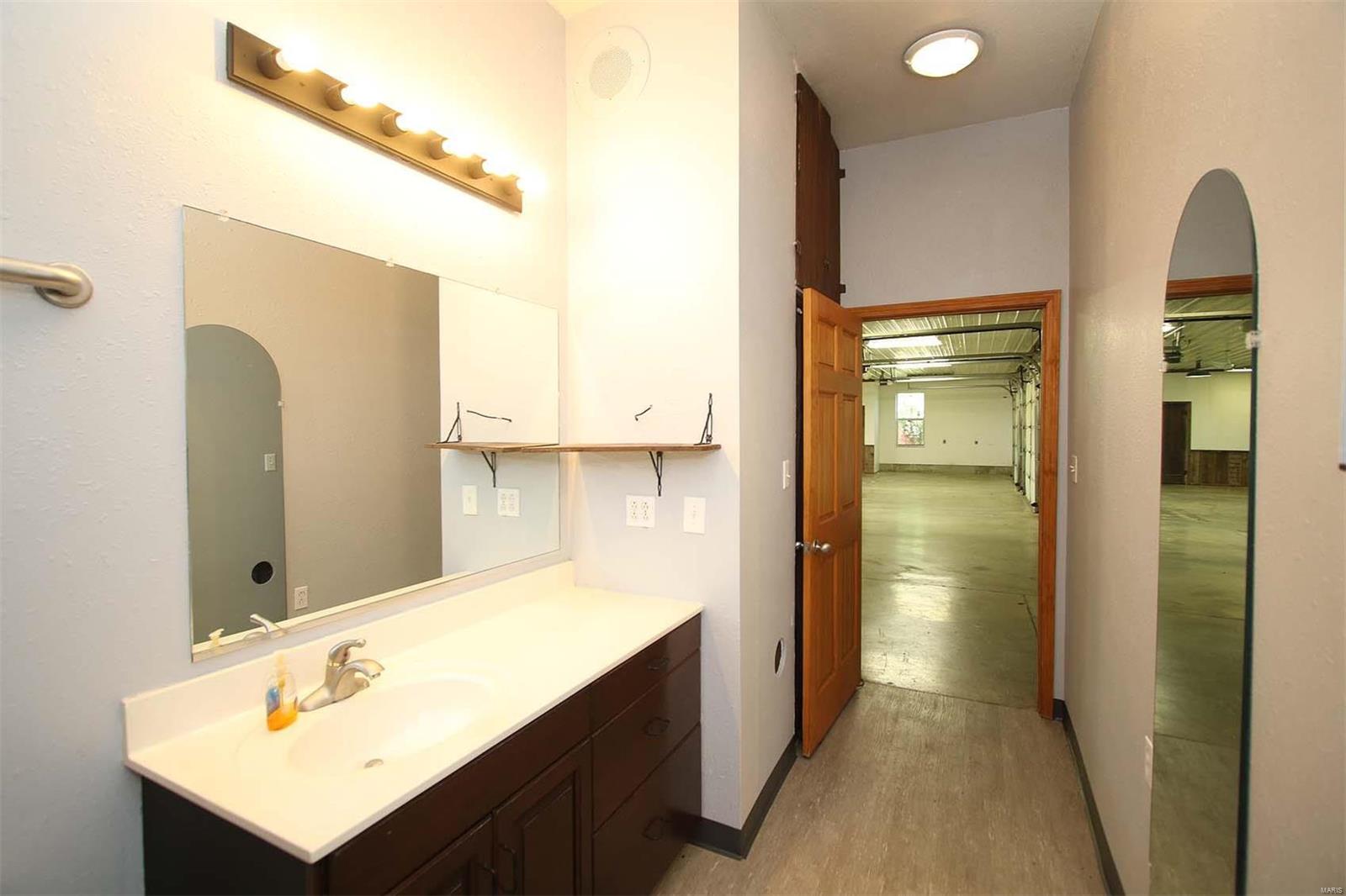 18009 St Rose Road Breese, IL 62230 - Photo 14 of 67