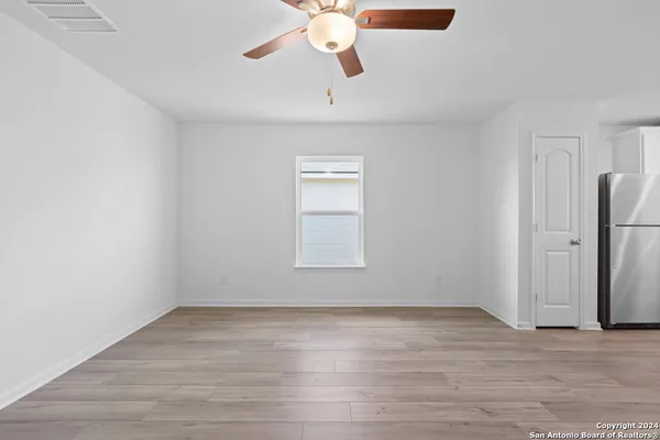$1,810 | 11983 Luckey Villa, San Antonio, TX 78252