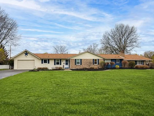 $479,900 | 1063-1065 Bay Road, Webster, NY 14580