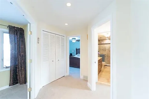 $479,900 | 1063-1065 Bay Road, Webster, NY 14580