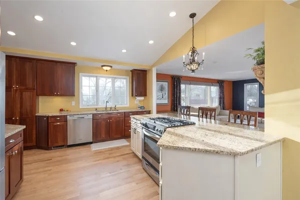 $479,900 | 1063-1065 Bay Road, Webster, NY 14580