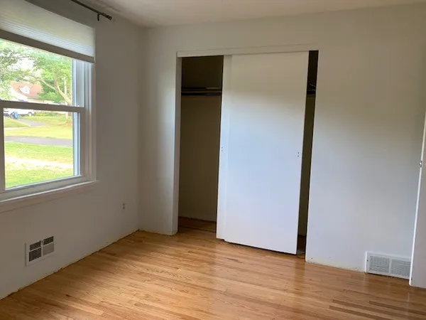 $479,900 | 1063-1065 Bay Road, Webster, NY 14580