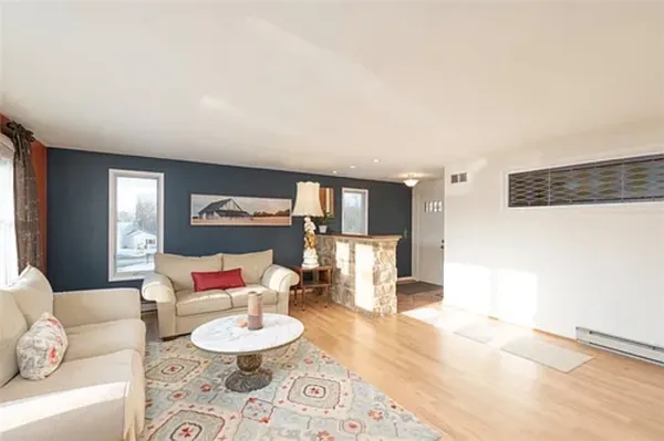 $479,900 | 1063-1065 Bay Road, Webster, NY 14580