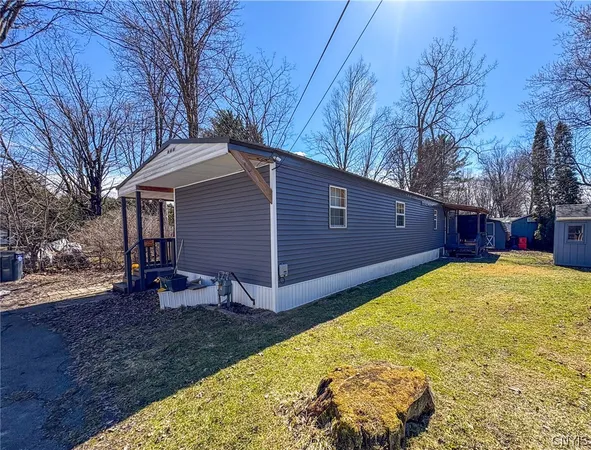 $58,900 | 136 Concord Drive, Utica, NY 13502