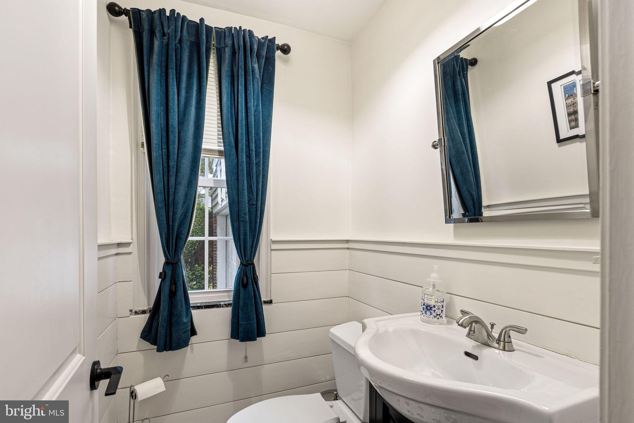 324 Sinkler Road Wyncote, PA 19095 - Photo 12 of 33