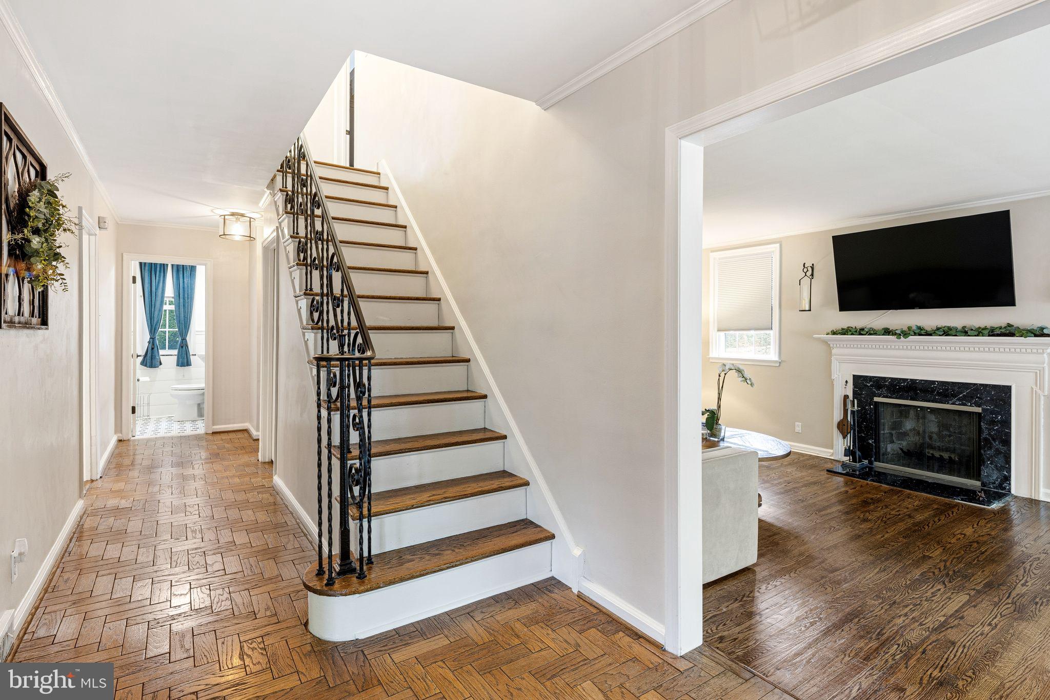 324 Sinkler Road Wyncote, PA 19095 - Photo 4 of 33