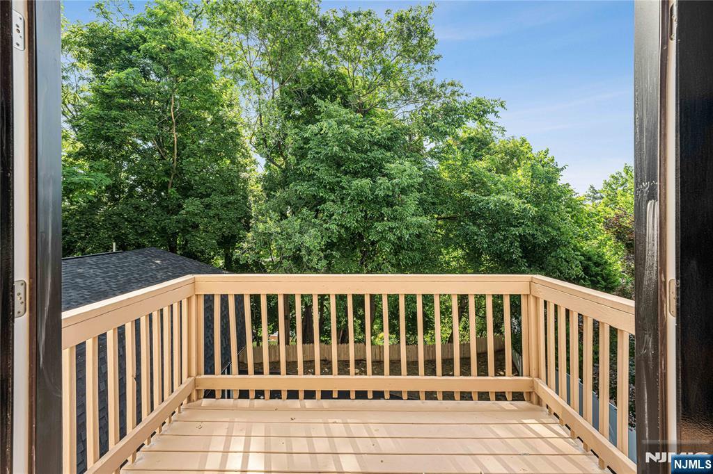 140 Walker Road West Orange, NJ 07052 - Photo 22 of 39