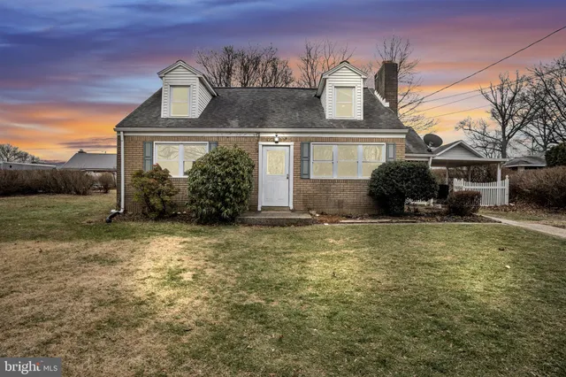 $2,450 | 5141 Sunset Drive, Harrisburg, PA 17112