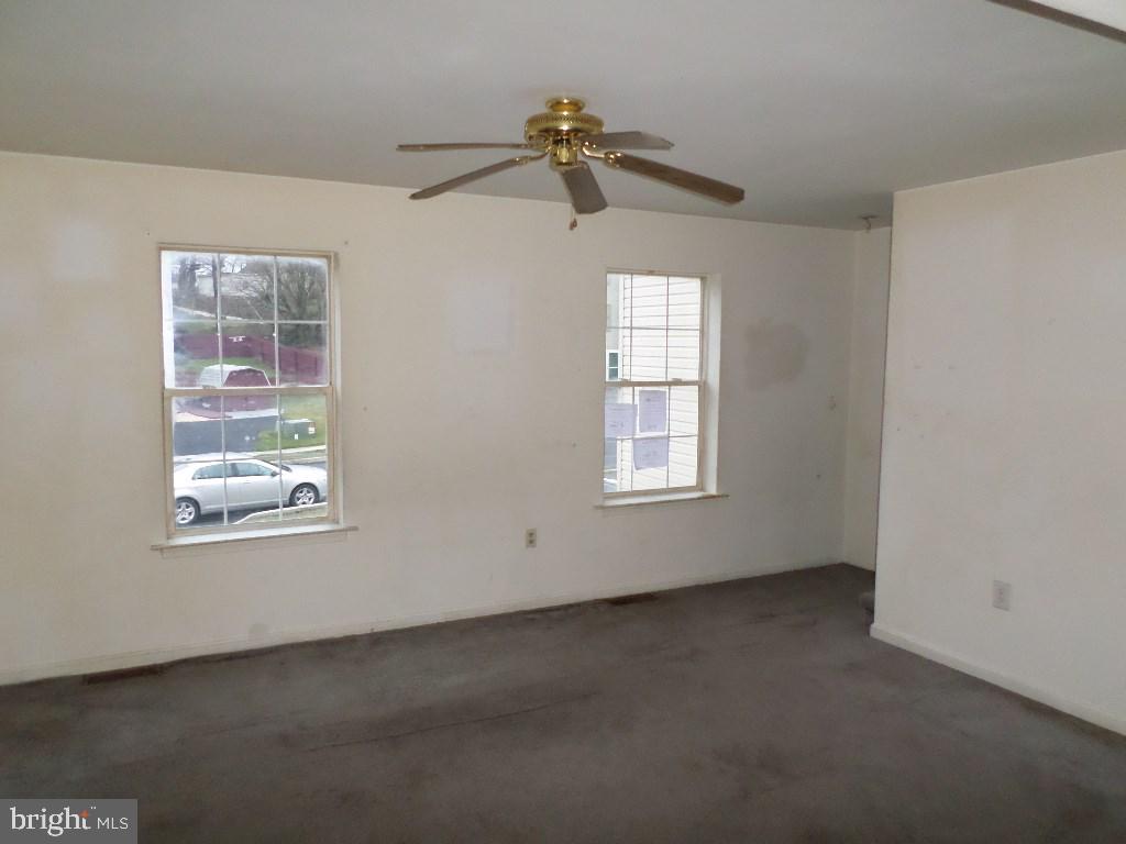 53 Mall Road Etters, PA 17319 - Photo 5 of 13 Gallery Image 5
