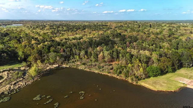 a view of yard with ocean view