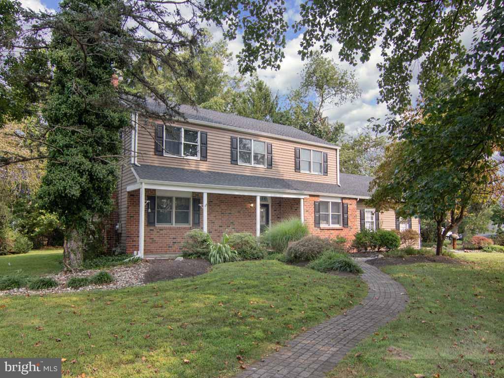 315 Saly Road Yardley, PA 19067 - Photo 43 of 43 Beautiful paver walkway to the street