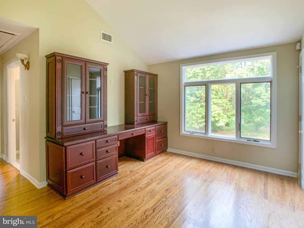 315 Saly Road Yardley, PA 19067 - Photo 7 of 43 Office with built-ins
